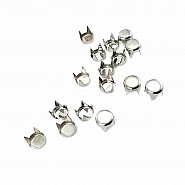  Metal Prong Stud 5.50 mm With 4 Prong  (250 pcs / Package) TR0029